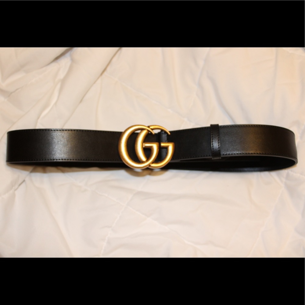 Black Leather Gucci Belt